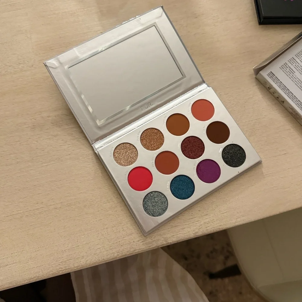 PÜR Festival 2.0 12- Pressed Pigments Palette